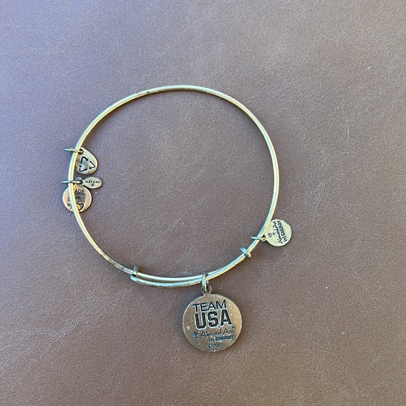 Alex and Ani Bracelete - Picture 2 of 2